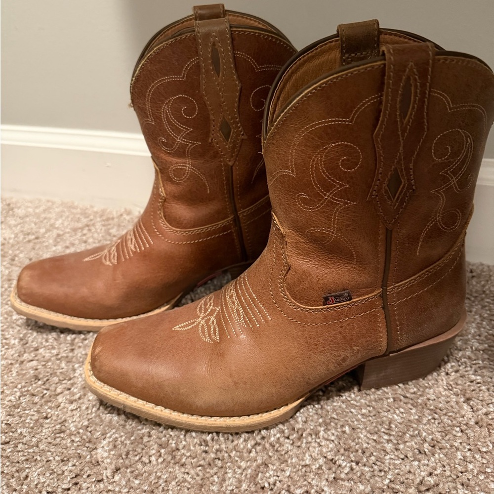 Justin boots!